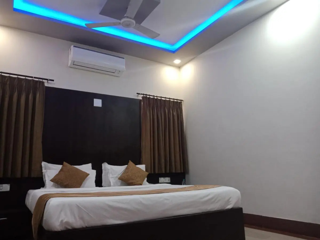 Hotel photo 30