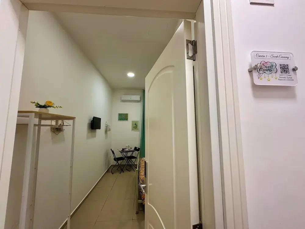 Standard Double room (full double bed)