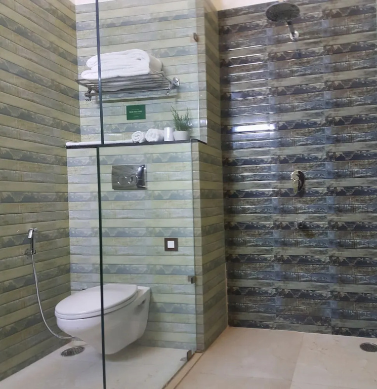 2 Bedrooms Villa with balcony