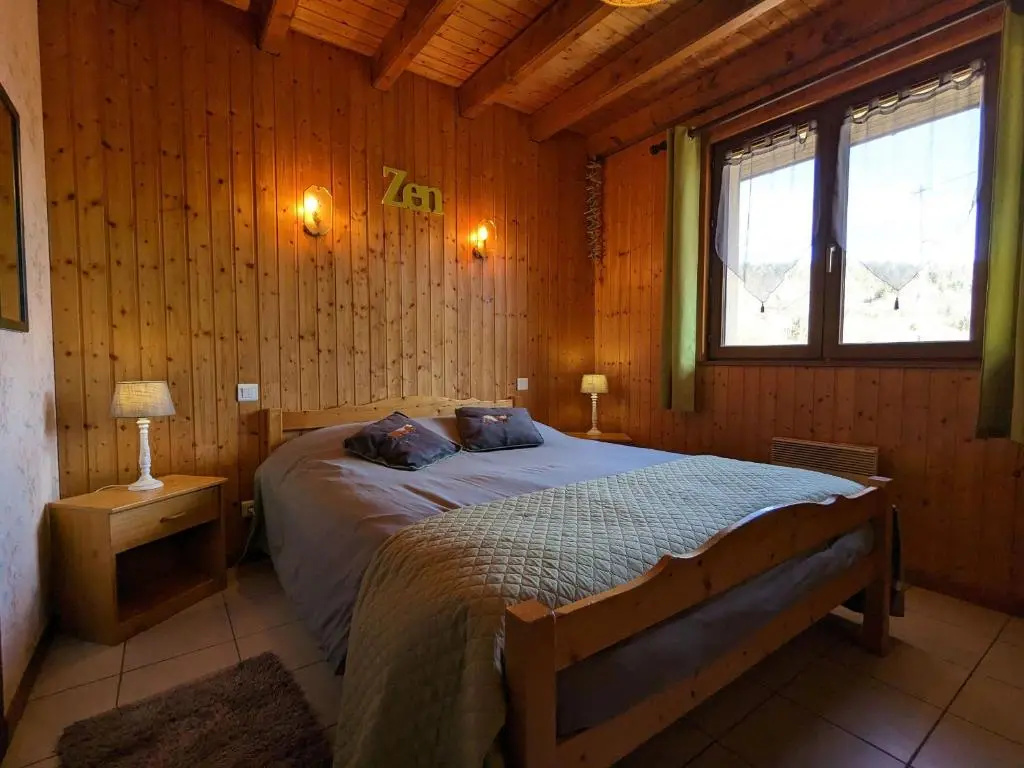 Voir la photo 2 — Gîte Rochesson, 4 pièces, 7 personnes - FR-1-589-167