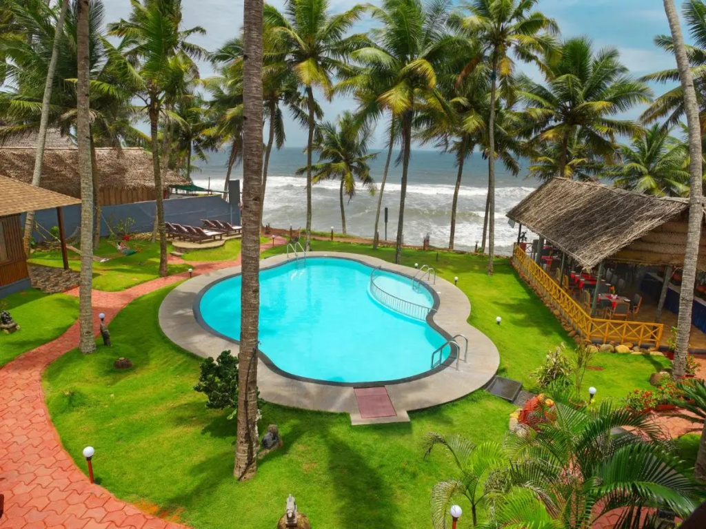 Krishnatheeram Ayur Holy Beach Resort, Керала, Індія мініатюра 12