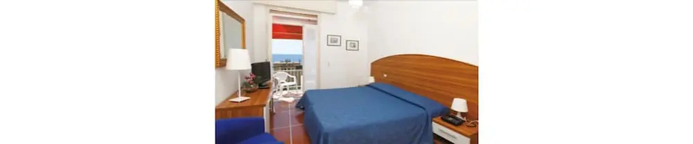 Hotel Mediterraneo - Chambres