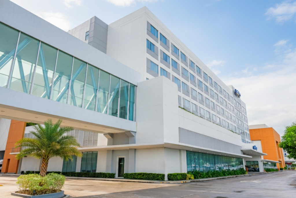 Park Inn By Radisson Bacolod