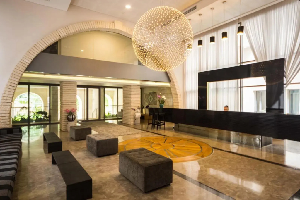 Hotel photo 2