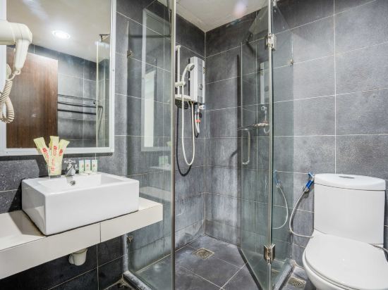 Celyn City Hotel