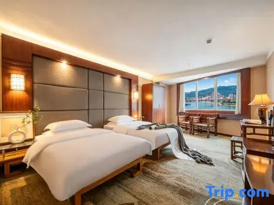1 Bedroom Standard room with city view