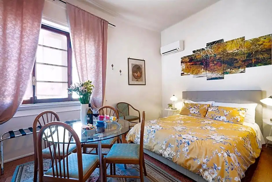 Comfort room