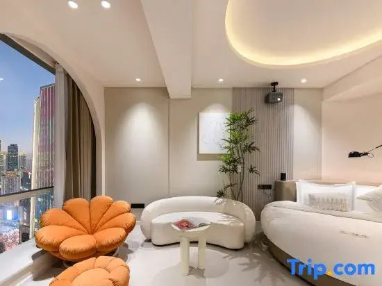 Standard Double room with river view (full double bed)