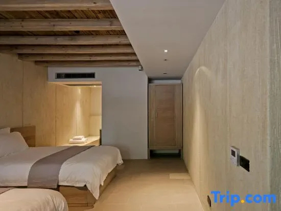 Superior Double room (twin beds)