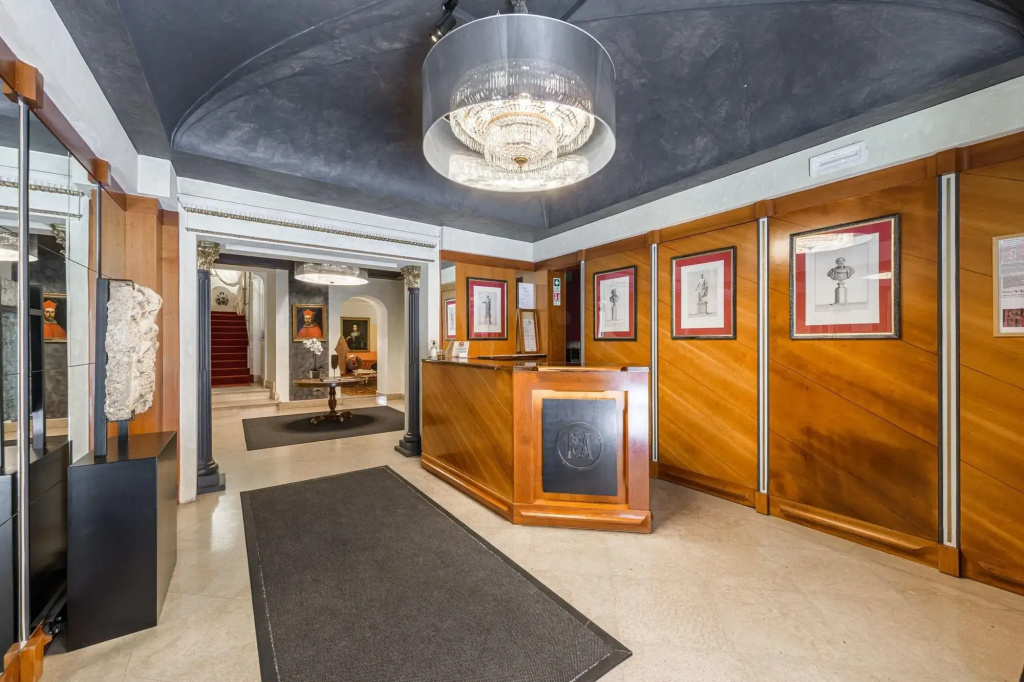 Hotel photo 13