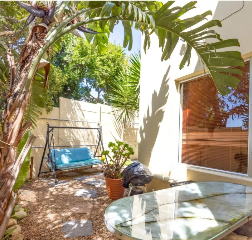 1 Bedroomed Serendipity Cottage West Beach, Cape Town