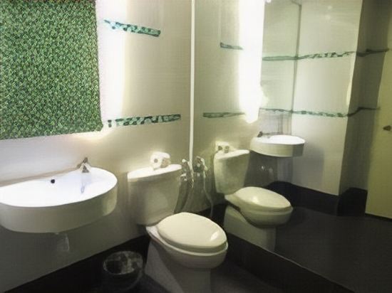 The 5 Elements Hotel