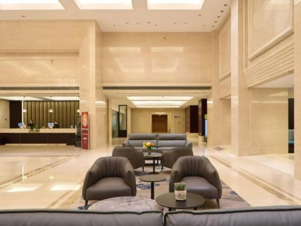 Cosmic Guangdong International Hotel