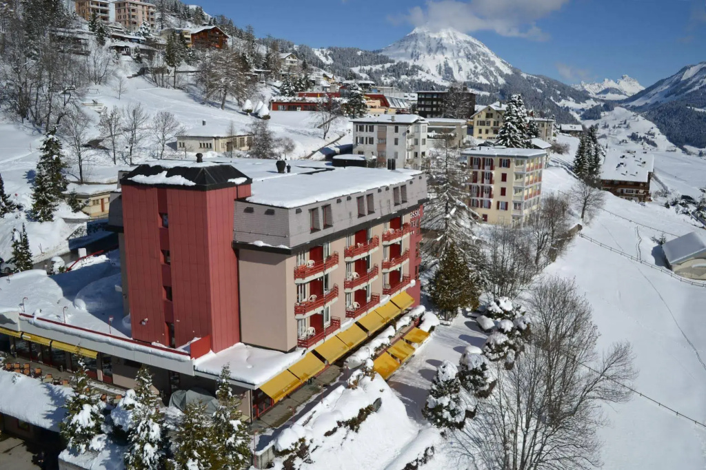 Hotel photo 12