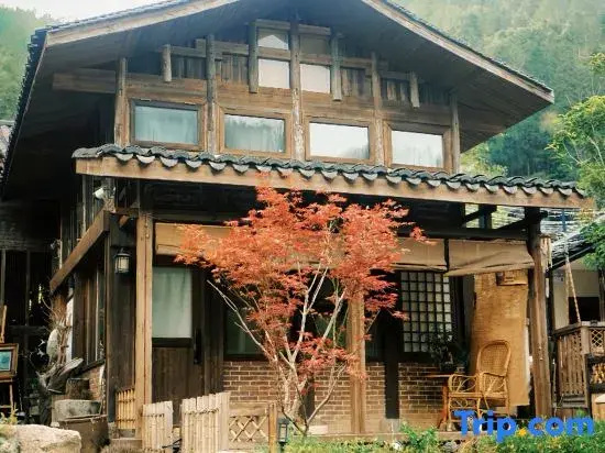 Huidu Yishe · Panxi Homestay (Meiling Shenlongtan)
