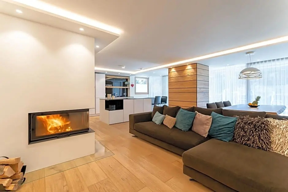 Quadruple Apartment