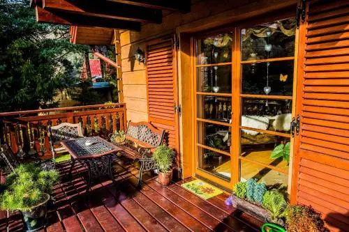 Balcony & Terrace