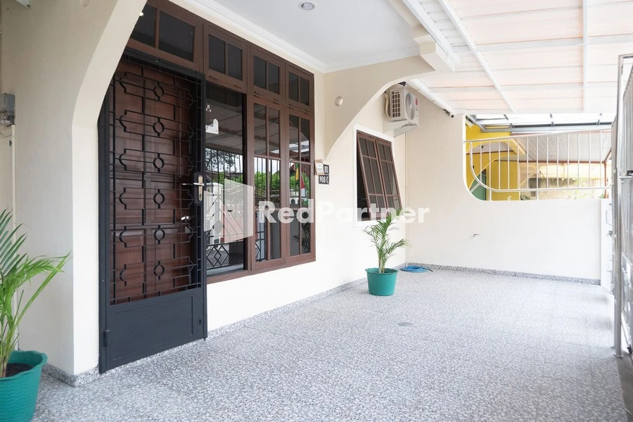House Of Cokro Near Malioboro Area Redpartner