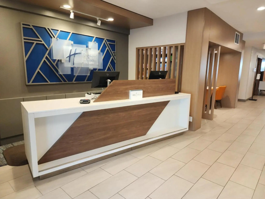 Holiday Inn Express Hotel & Suites Idaho Falls by IHG - фото 2
