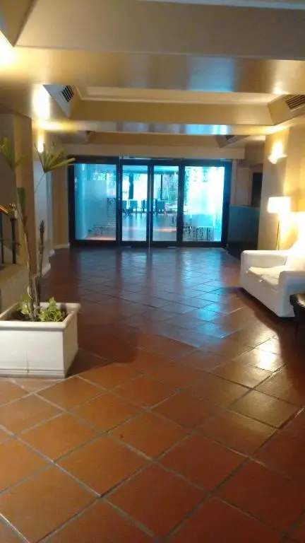Loi Suites Arenales - Chambres