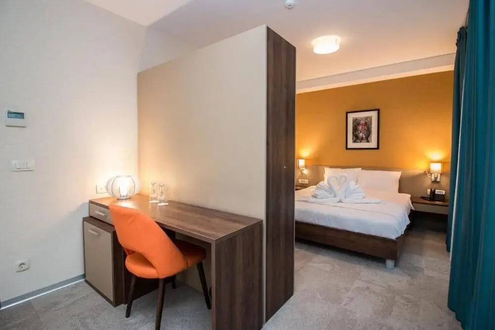 Hotel photo 11