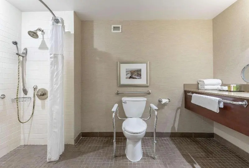 Saint John Harbourfront Hotel - Chambres