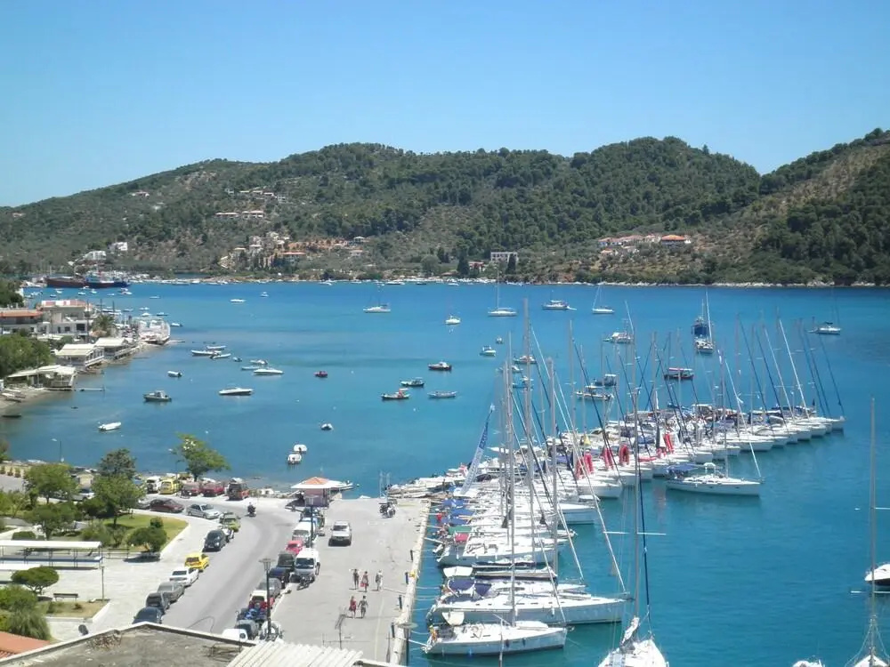 Beach & Waterfront