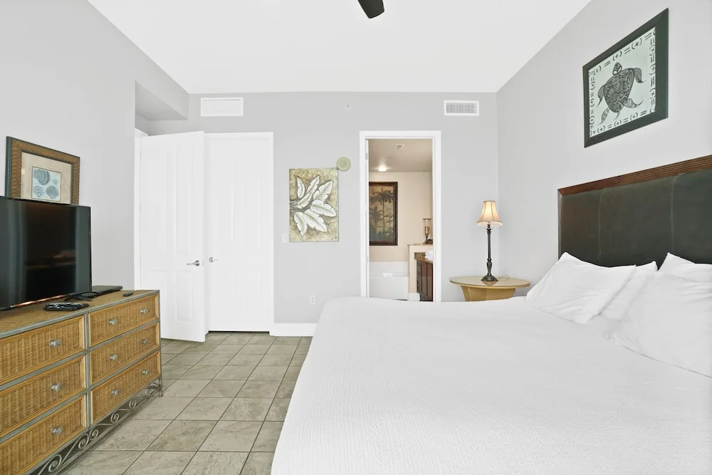 Aqua Beach Resort by Panhandle Getaways - Chambres