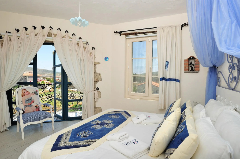 Superior room