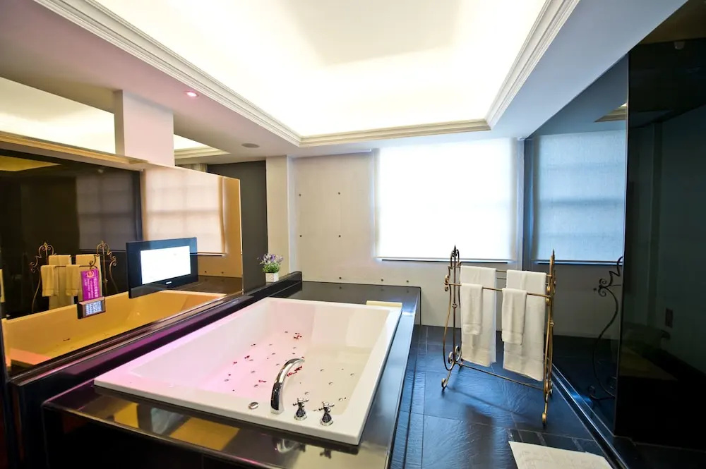 The Royal Pinnacle Hotel - Chambres