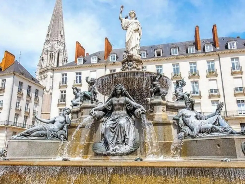 Voir la photo 1 — A l'ombre des 2 tilleuls