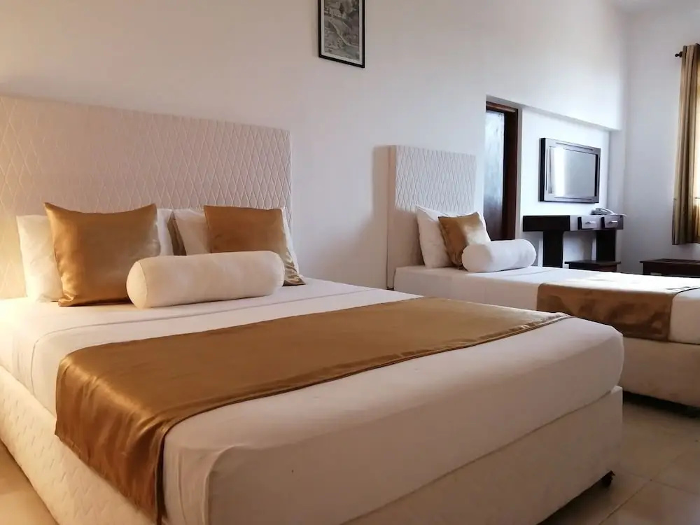 Standard Triple room with mountain view