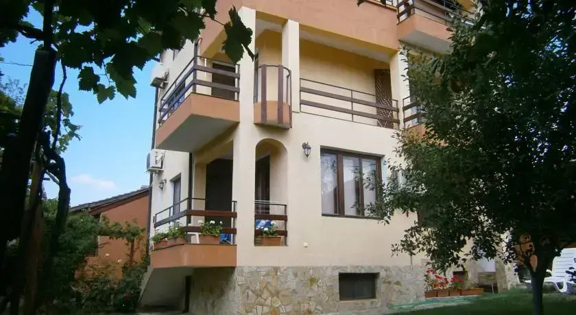 Guest House Hristovi