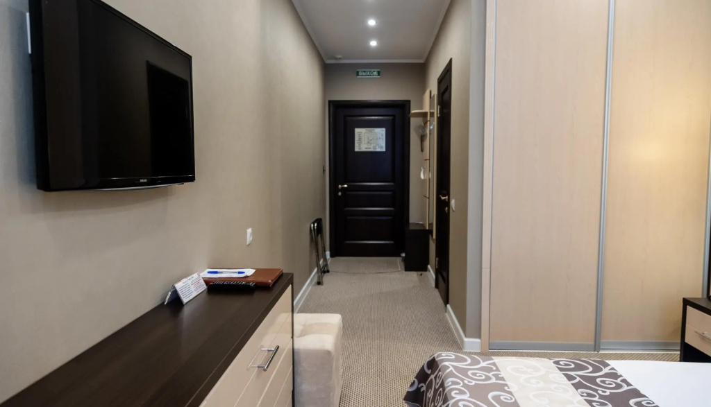 Standard Double room (full double bed)