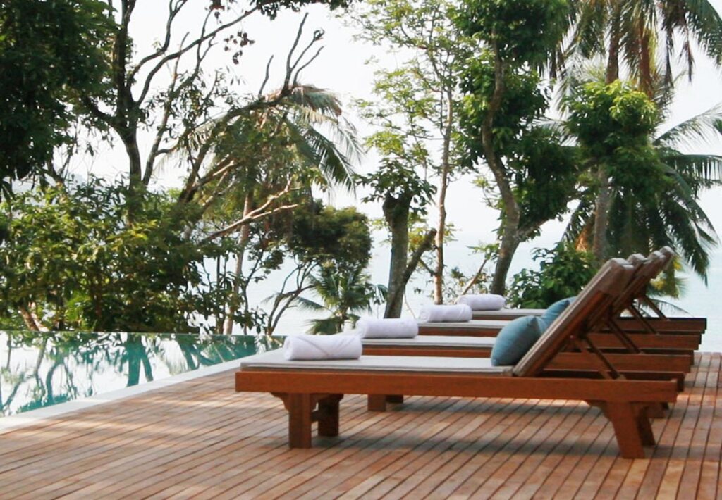 Nest Sense Resort