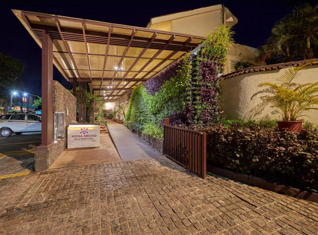 Royal Orchid Beach Resort & Spa - фото 14