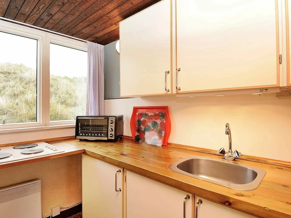 Tranquil Holiday Home With Breathtaking Views in Ringkøbing - фото 15