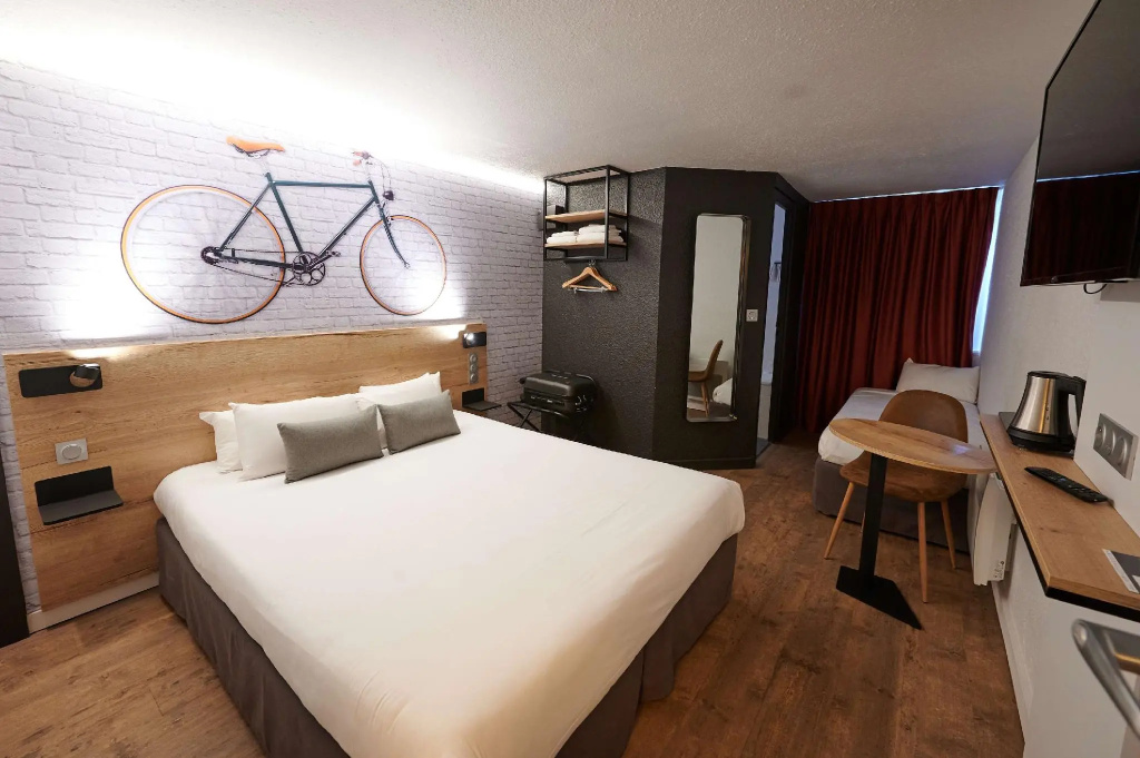 Kyriad Laval - Chambres