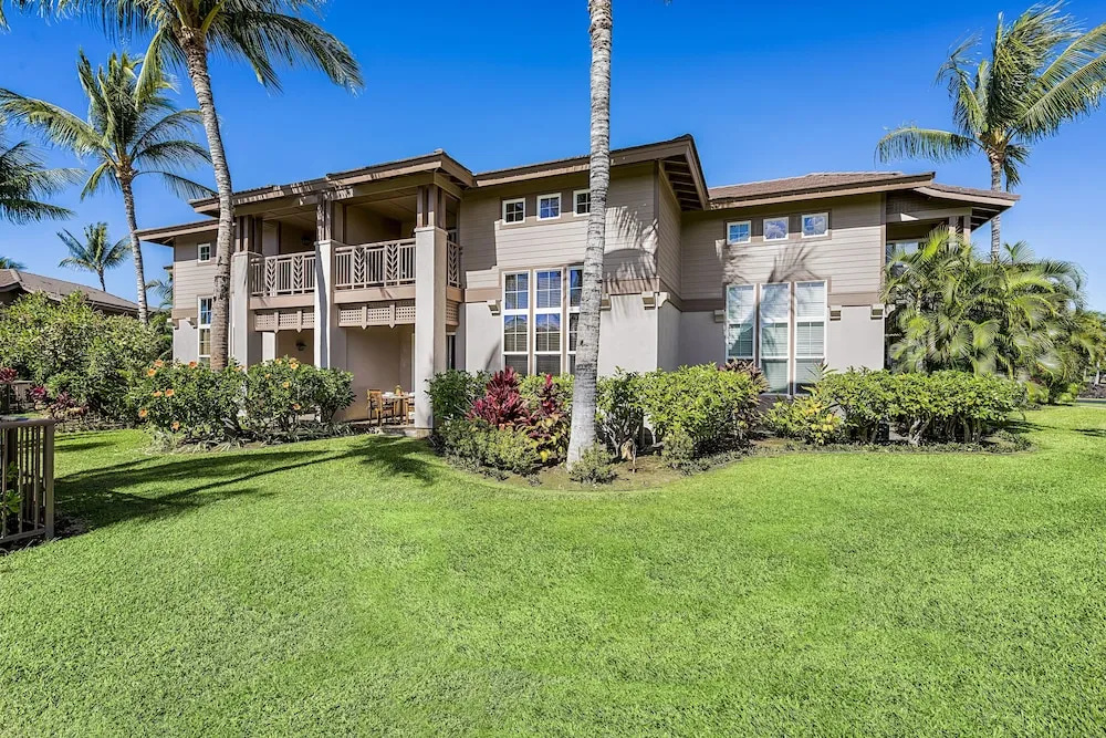Colony Villas at Waikoloa Beach Resort #2503 by RedAwning