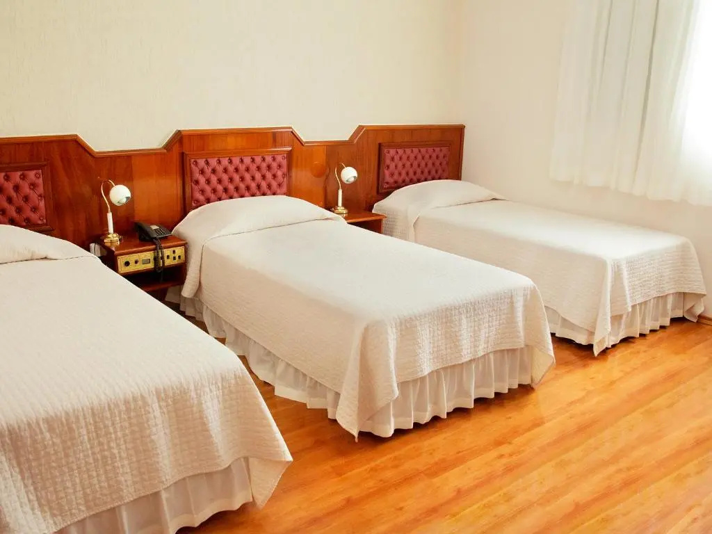 Biazi Plaza Hotel - Chambres