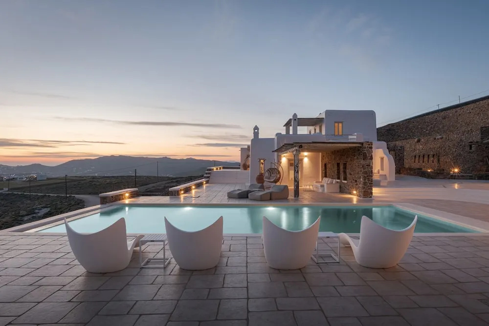 Mykonian Icon Villa