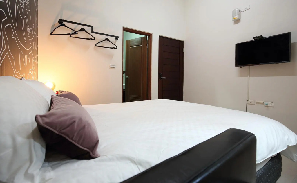 Comfort Double room (full double bed)