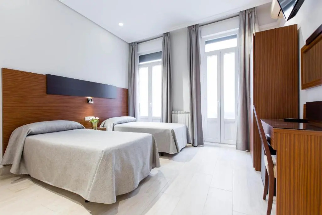 Standard Double room (twin beds)