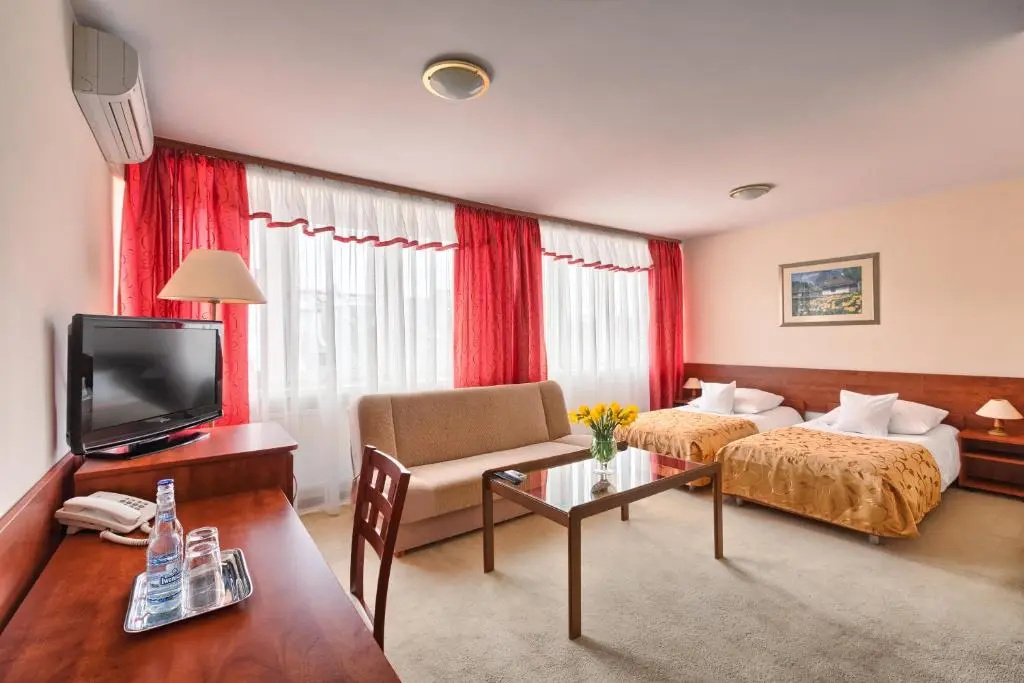 Standard Double room (twin beds)