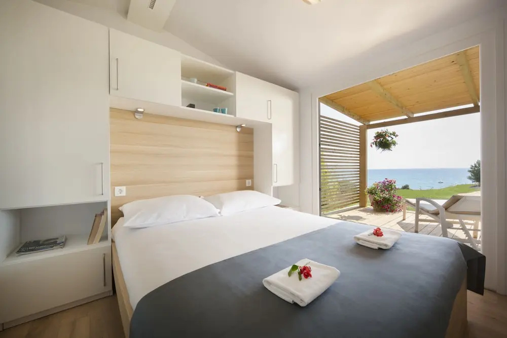 Bella Vista Homes
