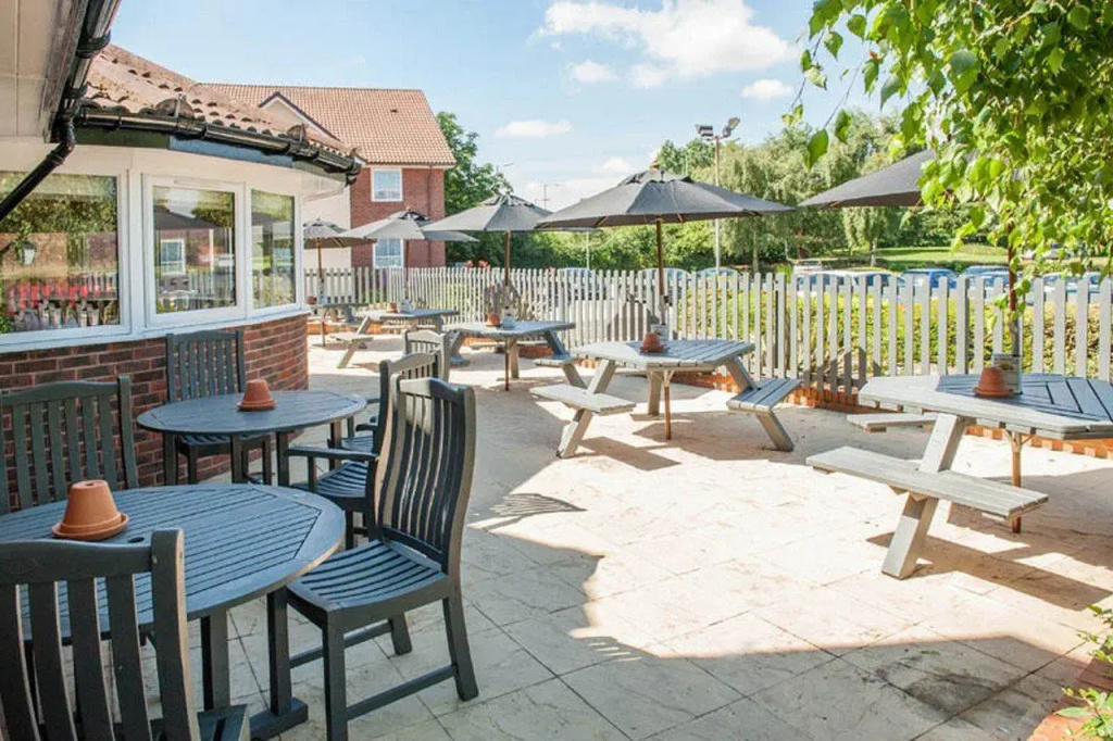 Premier Inn Tamworth Central - Général