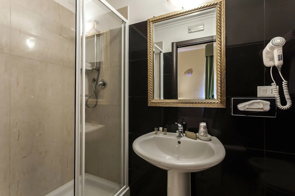 Hotel Regina Giovanna - Général