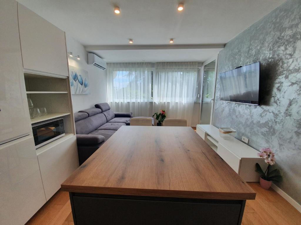 Отель Apartman Leona 4*, Kantrida, фото 12