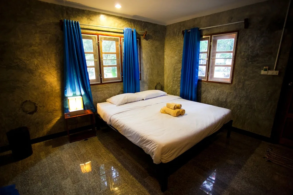 Double Cottage (full double bed)
