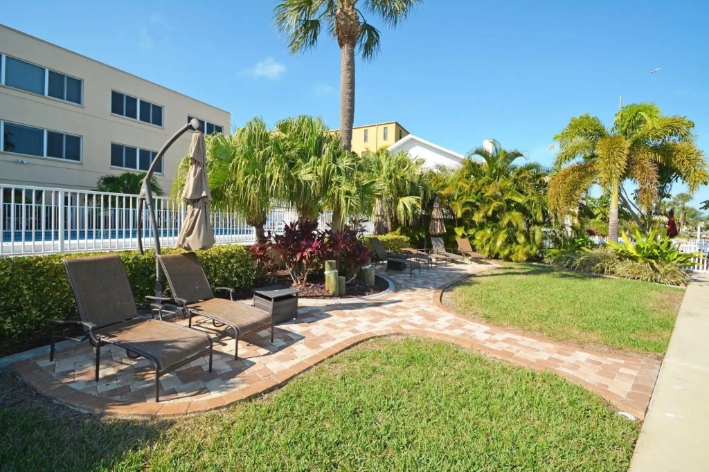Westwinds Waterfront Resort